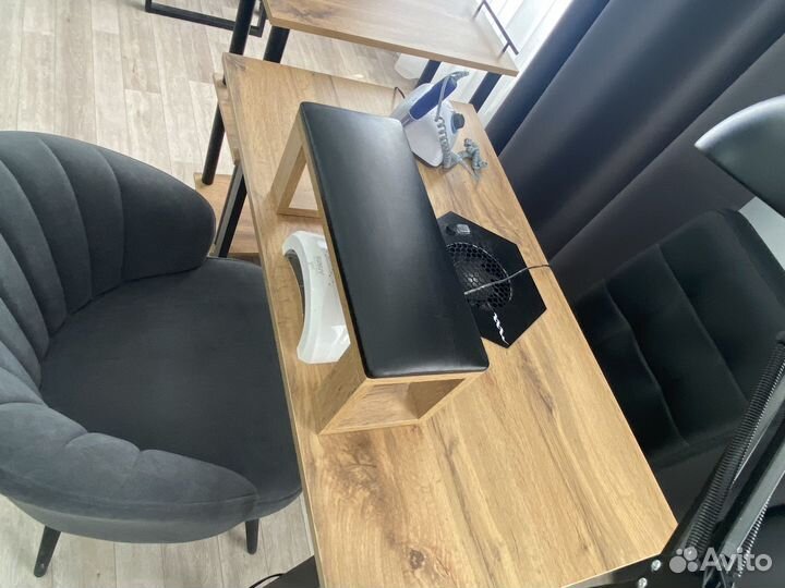 Аренда рабочего места мастера маникюра