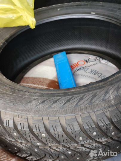 Yokohama Ice Guard IG65 235/55 R18 104