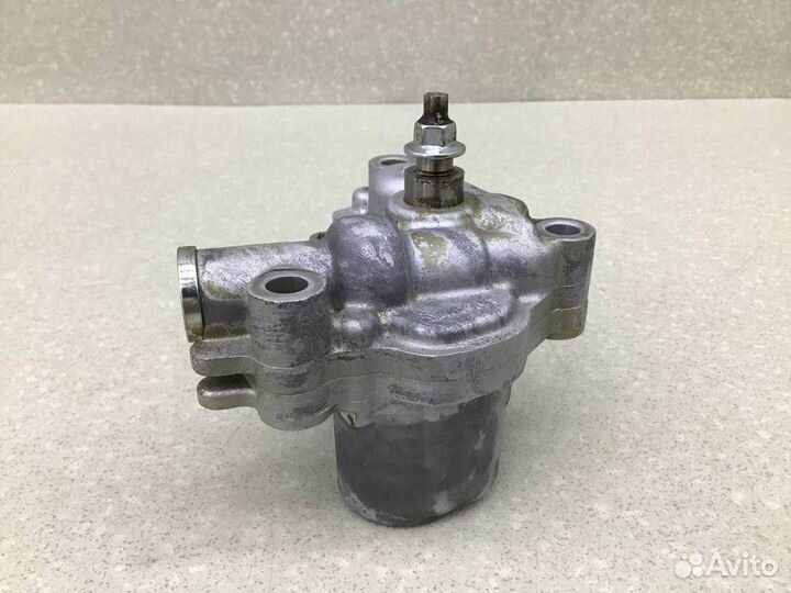 Насос масляный Renault Logan (2) 2014 150107151R