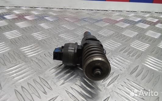 Форсунка дизельная volkswagen golf 5 (NDN04AL01)