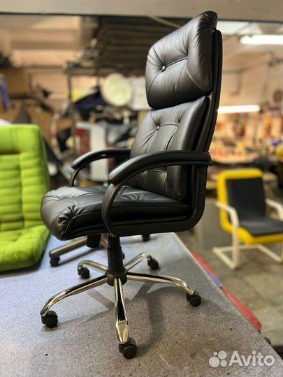 Кресло компьютерное офисное