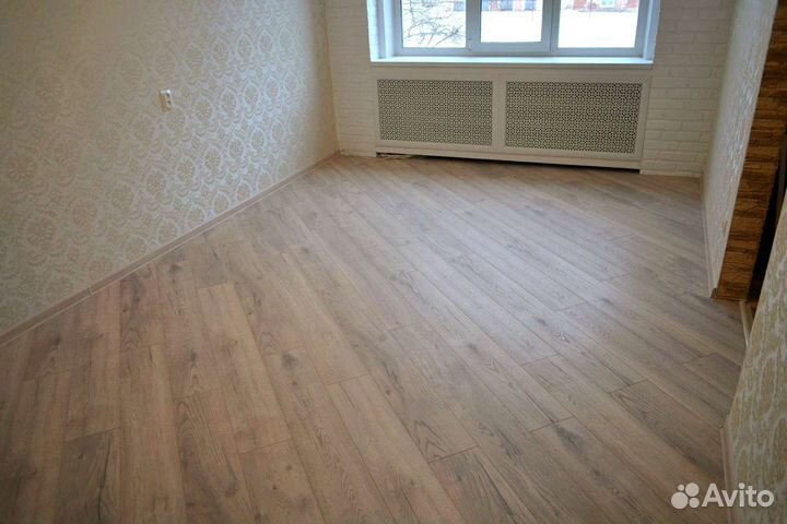 Укладка ламината, винилов, линолеума