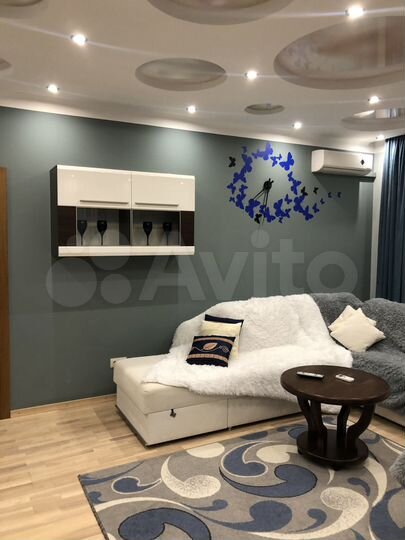 2-к. квартира, 100 м², 4/5 эт.