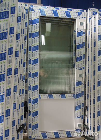 Двери входные 90х210