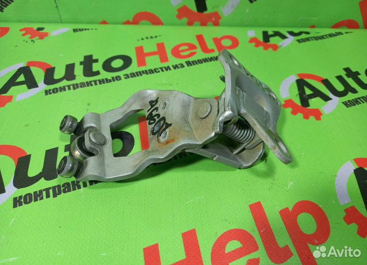 Ролик дверной toyota alphard ANH10W задний левый