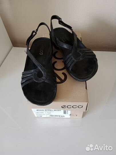 Босоножки ессо 38 р