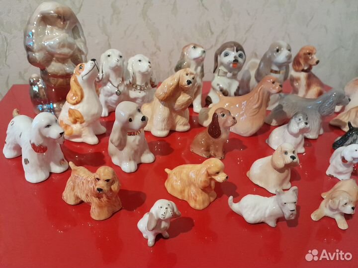 Статуэтки собак фарфор