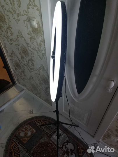 Кольцевая лампа со штативом 36см