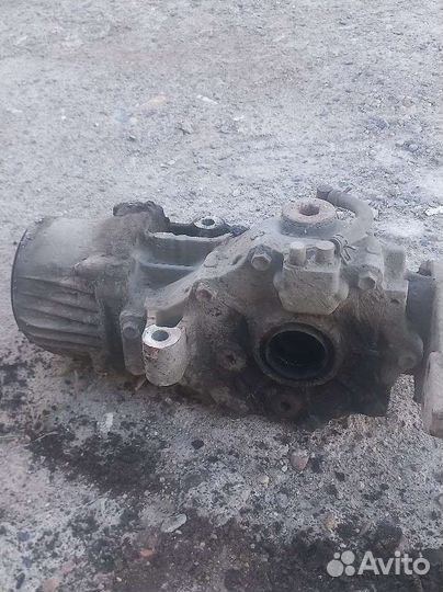 Редуктор задний NZE144