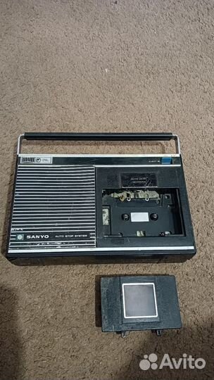 Кассетный магнитофон sanyo не работает