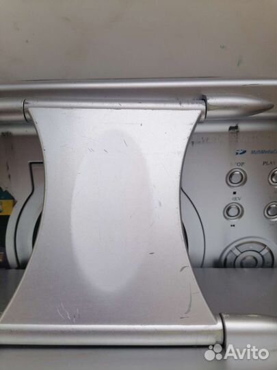 Портативный видеопроигрыватель