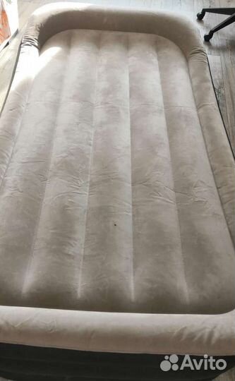 Надувной матрас intex