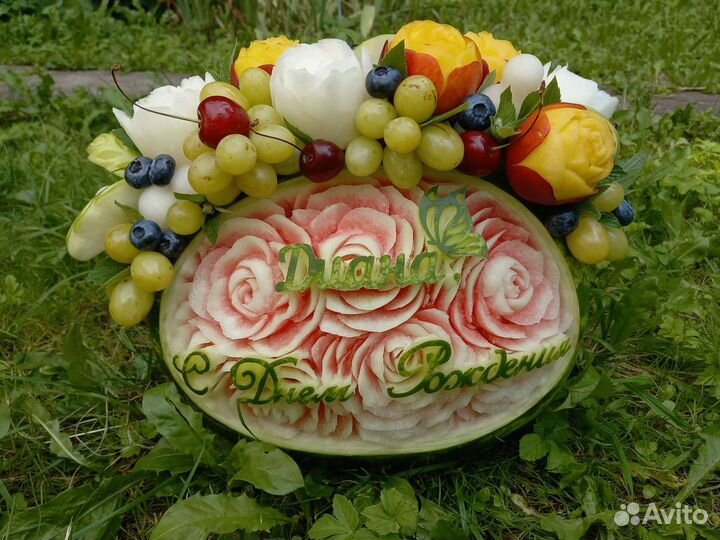 Карвинг (овощи, фрукты, колбаса). Съедобные букеты