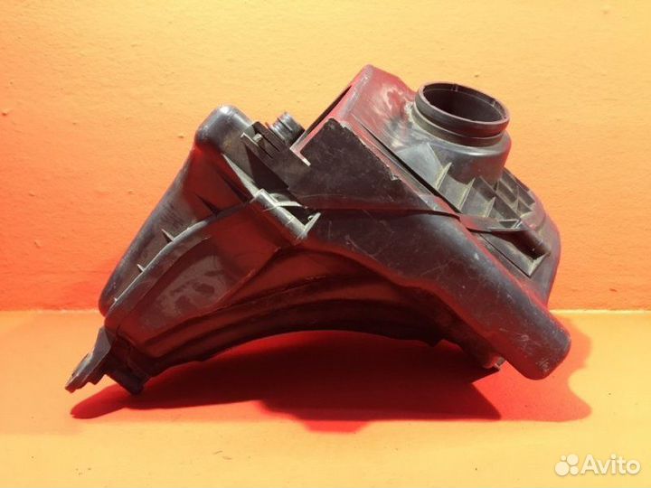 Корпус воздушного фильтра Bmw 3 E90 N46B20B 2008