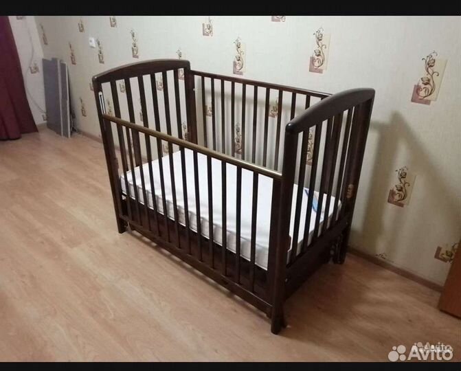 Детская кровать gandylyan с маятниковым механизмом