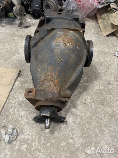 Задний редуктор Мерседес