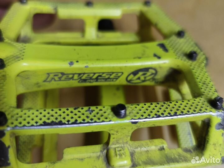 Педали reverse m16