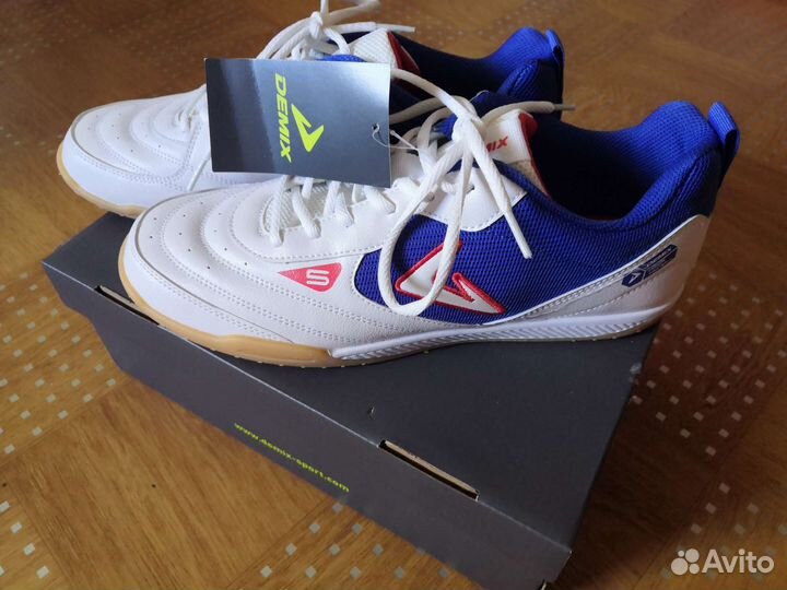 Бутсы новые