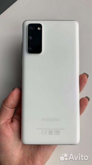 Телефон samsung s20fe