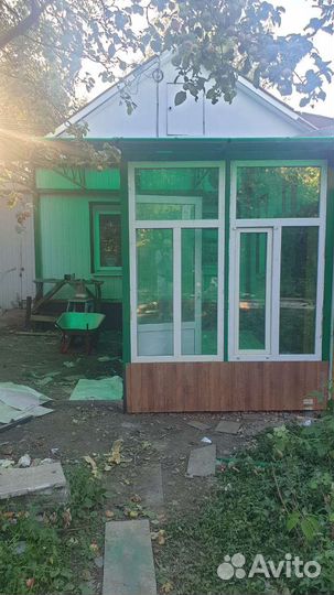 Бригада строителей