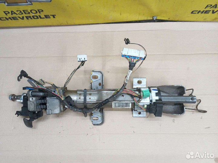 Рулевой вал Кадиллак Эскалейд 3