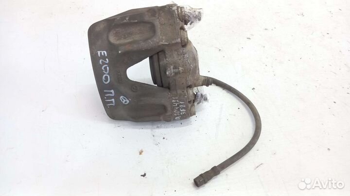 Суппорт передний правый Mercedes Benz E-Class W207