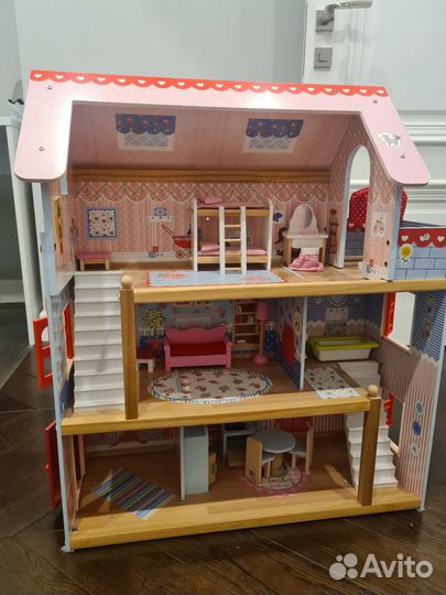 Большой кукольный домик с мебелью Kidkraft