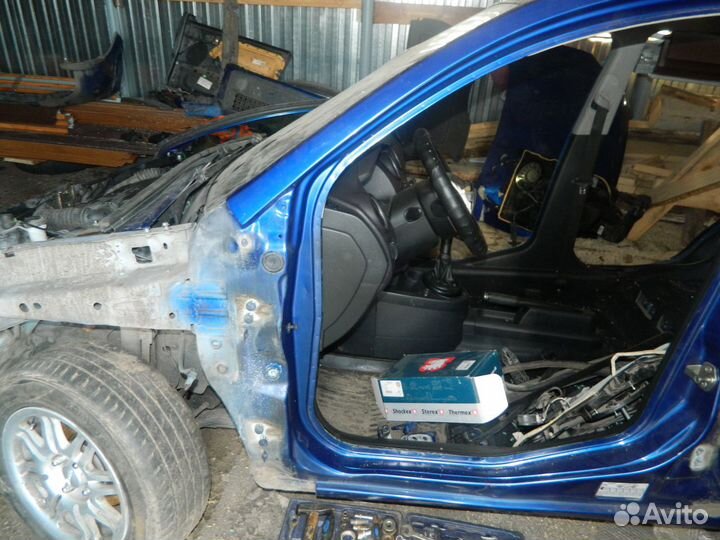 Автомобиль