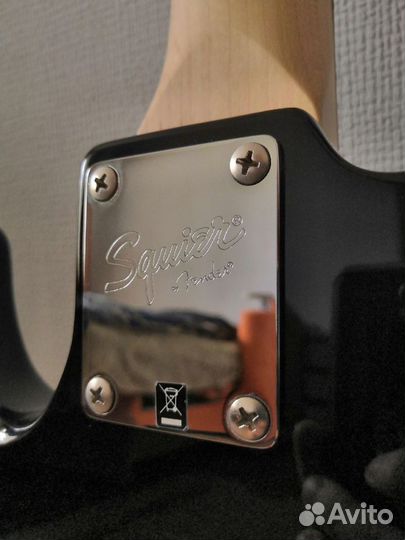 Басс-гитара Fender Squier Affinity Jazz Bass