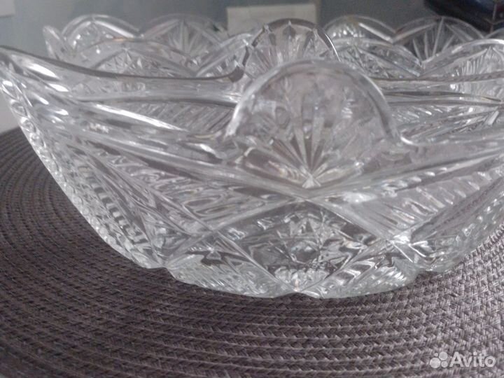 Хрустальные вазы