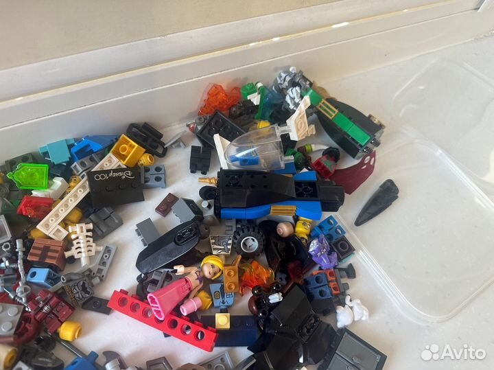 Lego Россыпь фигурок