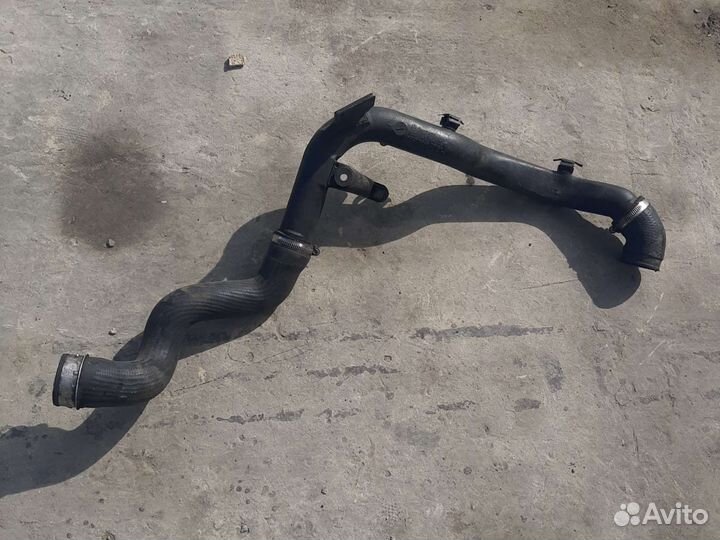 Патрубок интеркулера VW Passat B5 1.9 TDI