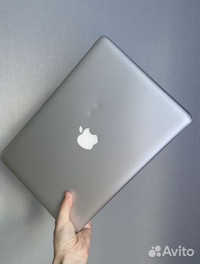 Apple MacBook Pro 13