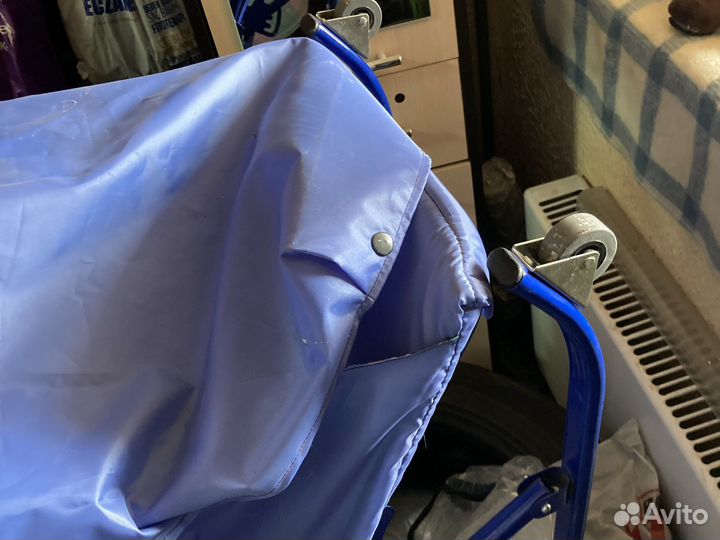 Детские санки на колесах