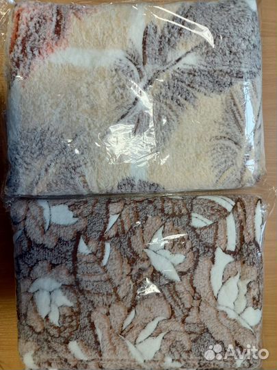 Плед новый 180 на 200 см, Много цветов