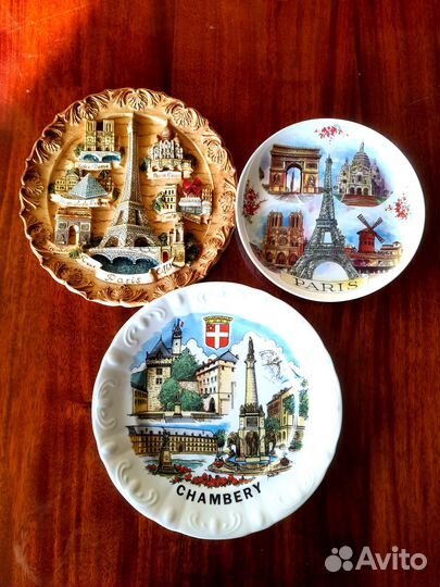 Коллекция декоративных тарелок для интерьера