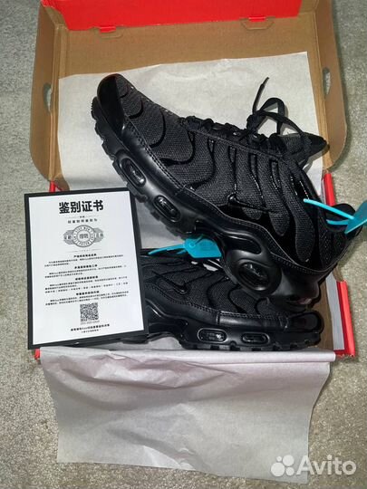 Nike Air Max Tn Plus black оригинал (poizon)