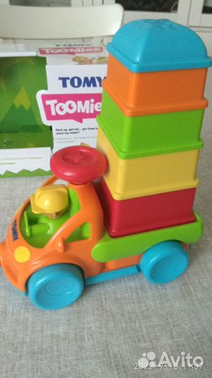 Развивающая машинка