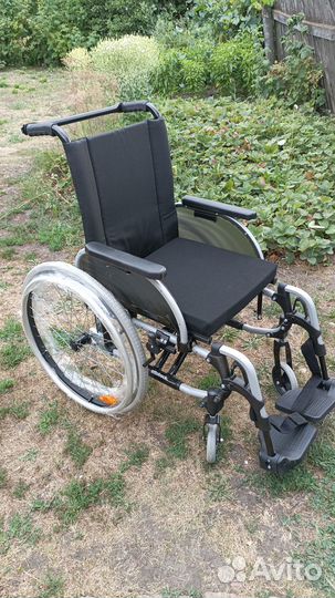 Инвалидное кресло