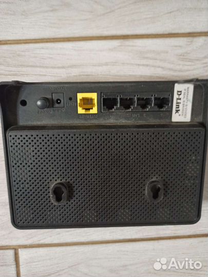 Маршрутизатор D-Link DIR-300