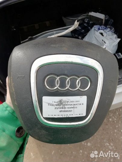 Подушка безопасности Audi