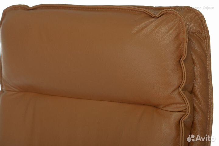 Кресло для руководителя Бюрократ T-9927walnut/must