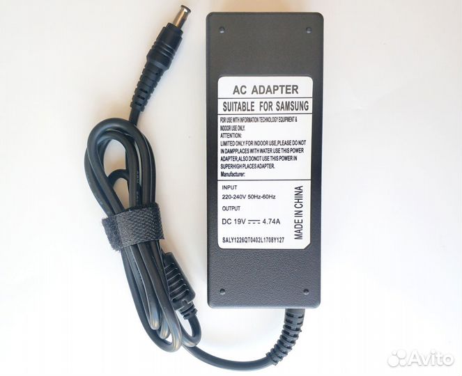 Зарядное устройство ноутбука Samsung 4.74 A 90W