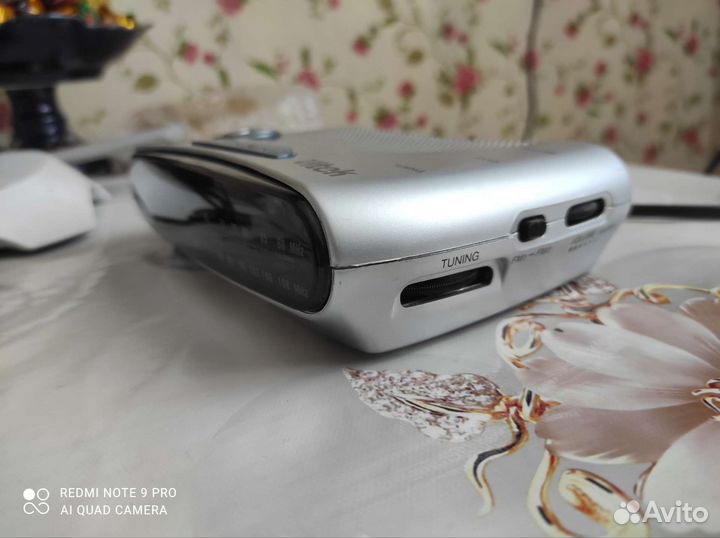 Часы с радиоприемником