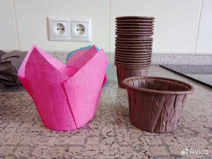 Бумажные формы для выпечки кексов. Цена за все