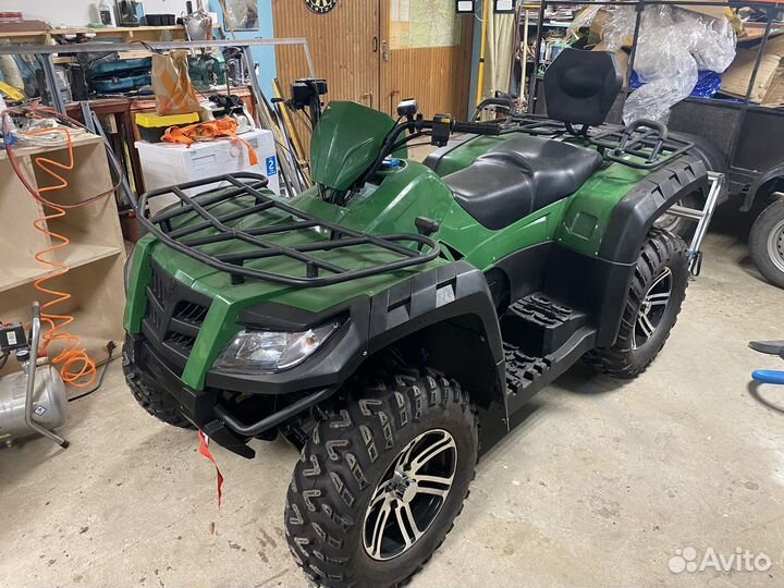 Продаю квадроцикл