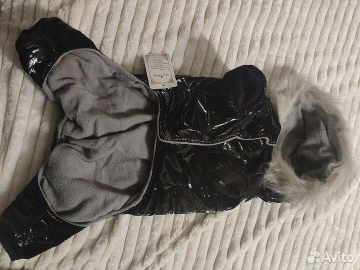 Комбинезон для маленькой собаки