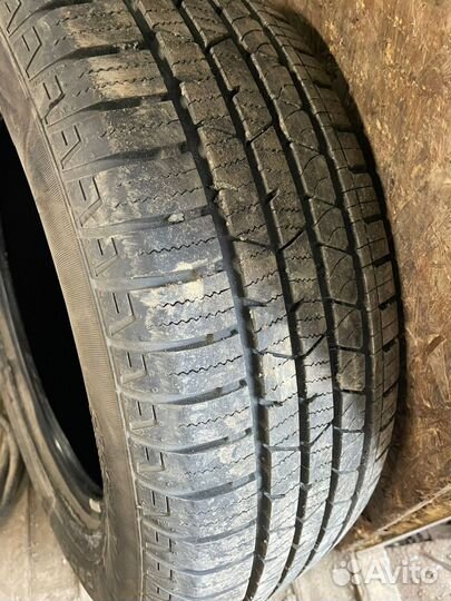 Continental ContiCrossContact LX 215/65 R16
