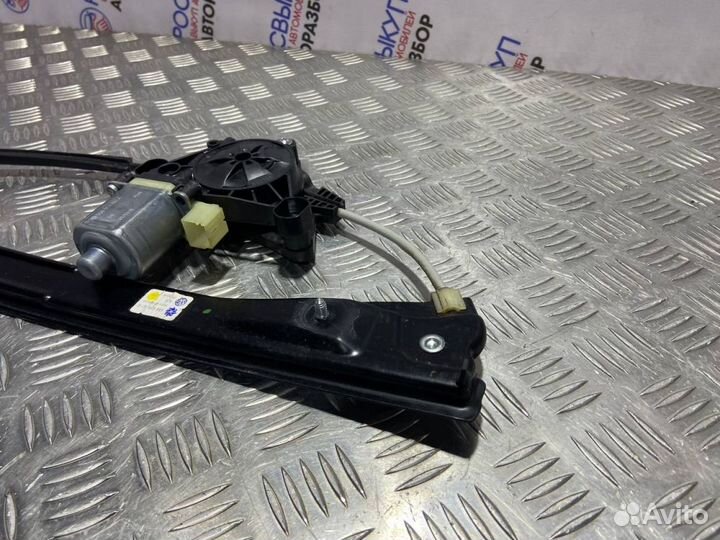 Стеклоподъемник Volkswagen Tiguan 2