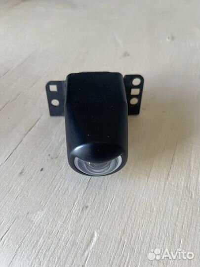 Камера передняя целая Toyota Land Cruiser 200